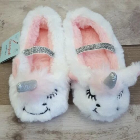 Other - Cute fluffy comfy warm unicorns slippers
